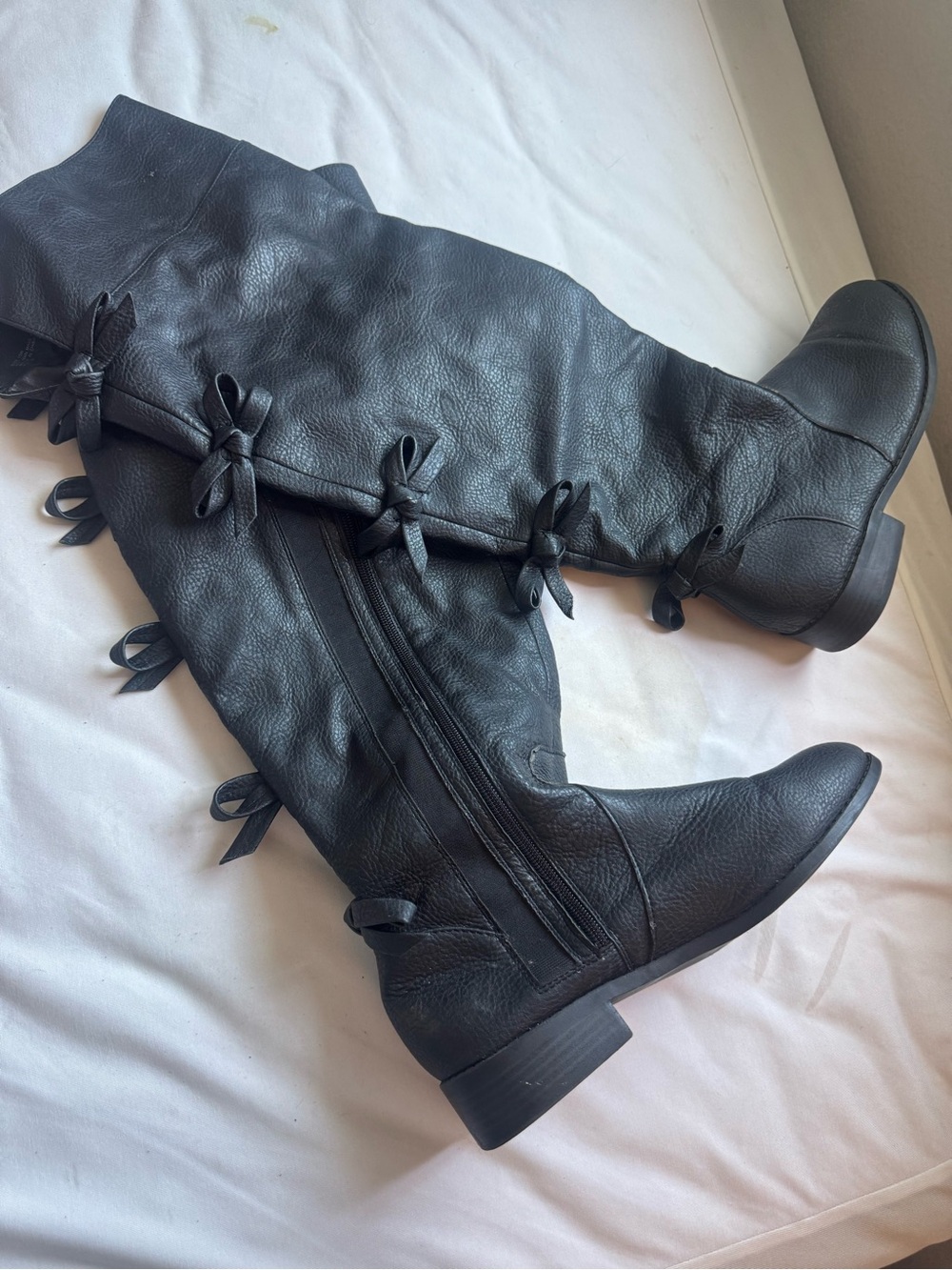 Black Knee-High Bow Accent Women's Boots Wide Calf Torrid - Size 10